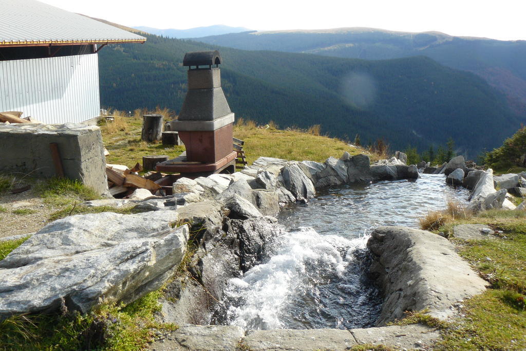 Hotel Cabana Muntii Parang Rânca Exteriér fotografie